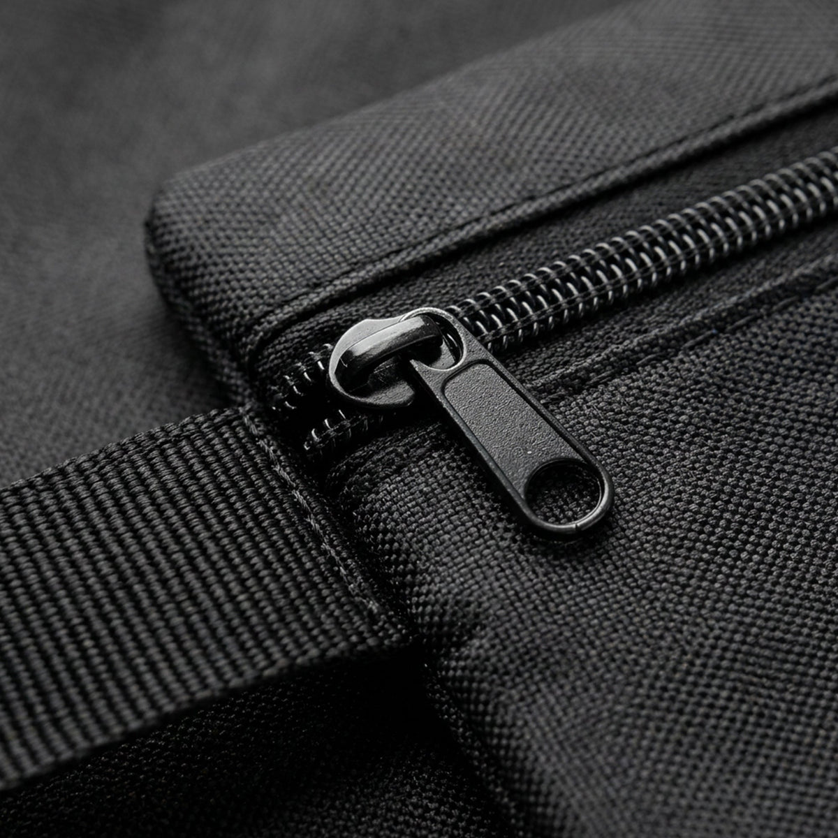 Isomars A3 Art Portfolio Bag with Tool Pouch | Size: 40 x 50 cm / 15.7 x 19.6 inch - Isomars