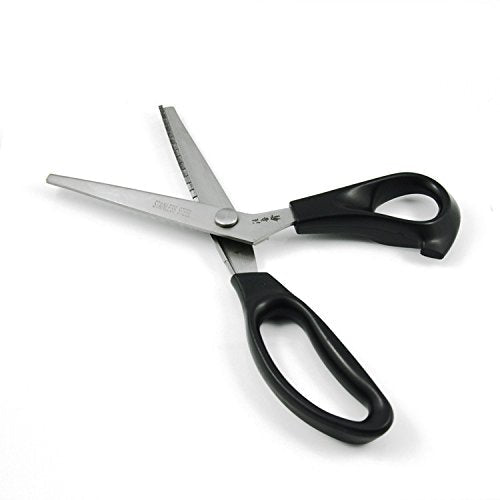 Zig Zag Fabric Scissor with Bonus Gifts - Isomars