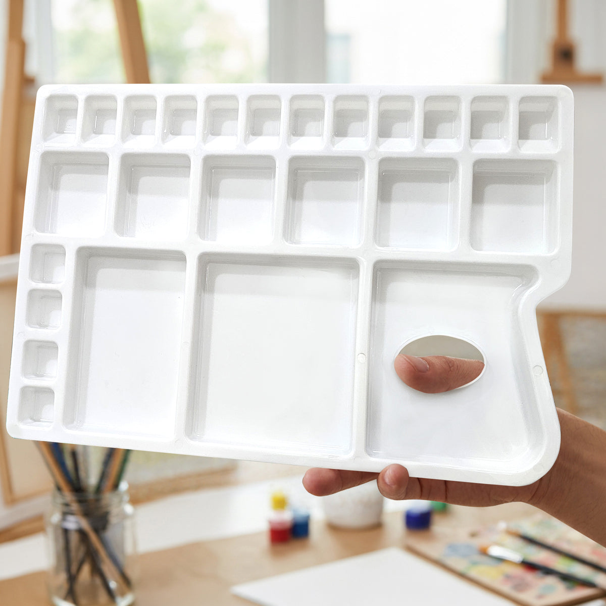 Color Mixing Palette & Round Paint Brushes
