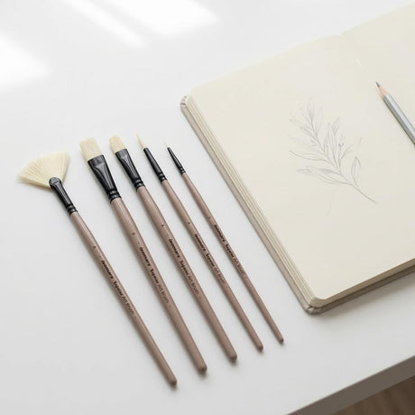 Saphire Master Paint Brush Set of 5 | Professional Hog Hair Long Handle Artist Brushes for Acrylic, Oil, Watercolor & Canvas Painting | Mixed Filbert, Fan, Flat, Round & Liner Brush Set - Isomars